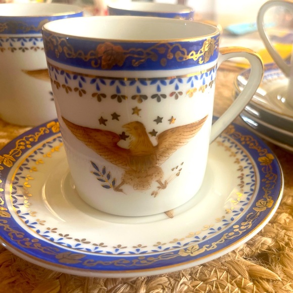Federal Design Gold Eagle Tea Cup and Saucer Set Of 4 Vintage